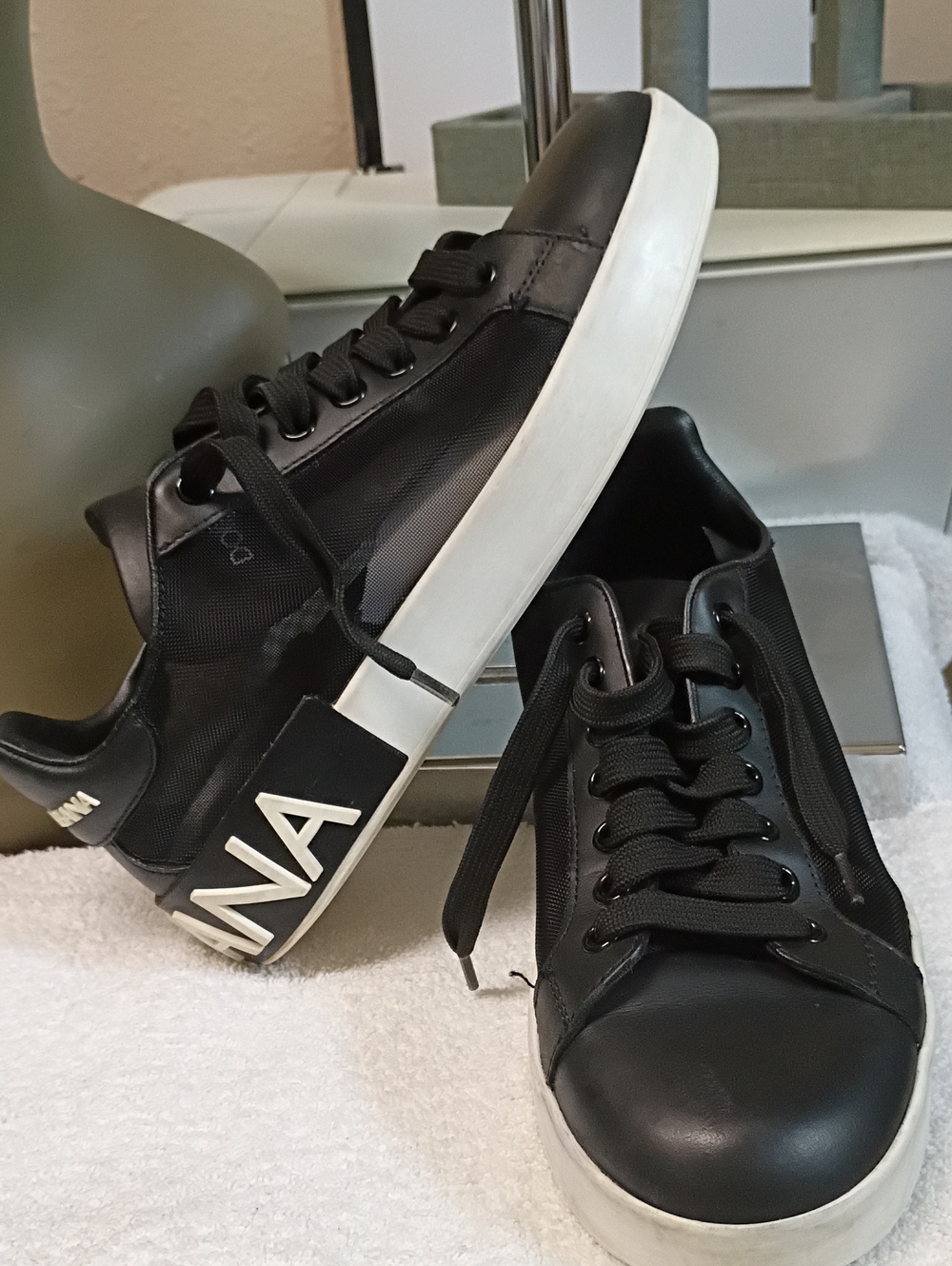 Dolce & Gabbana Low-Top Sneakers